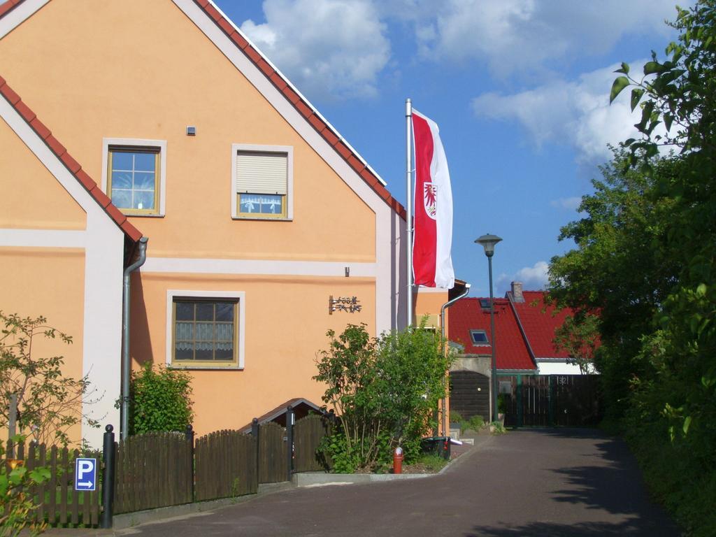 Steffis Zimmervermietung Gräben Eksteriør billede